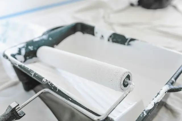 A loaded roller sleeve close up